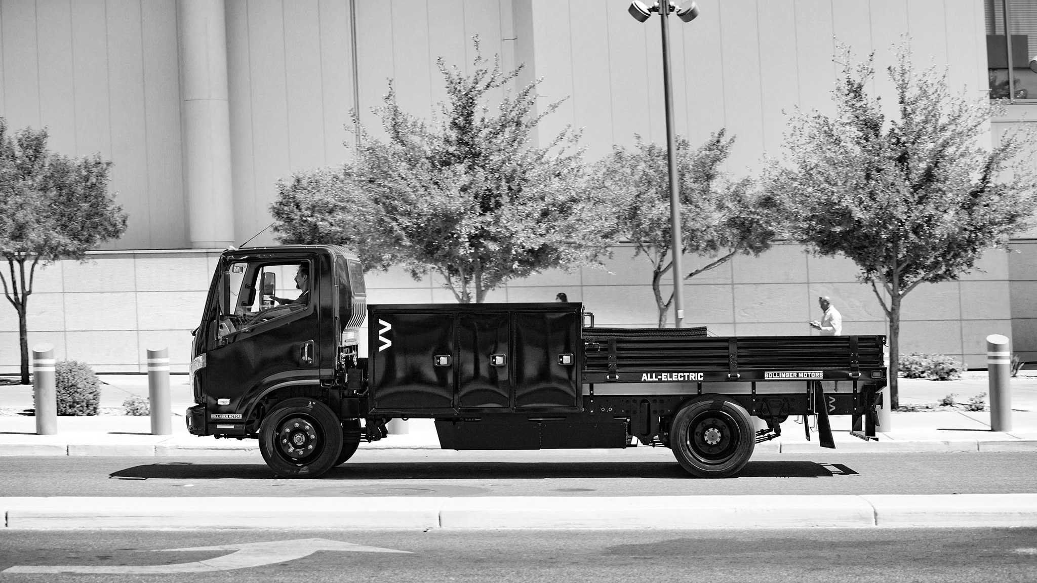 You are currently viewing Bollinger B4 Chassis Cab Achieves Certificate of Conformity from Environmental Protection Agency