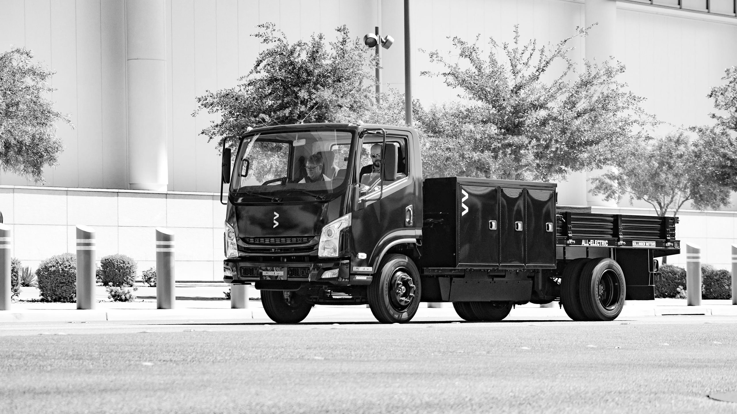 You are currently viewing Bollinger Motors Continues Westward Expansion, Adds Affinity Truck Center to Its Retail Network